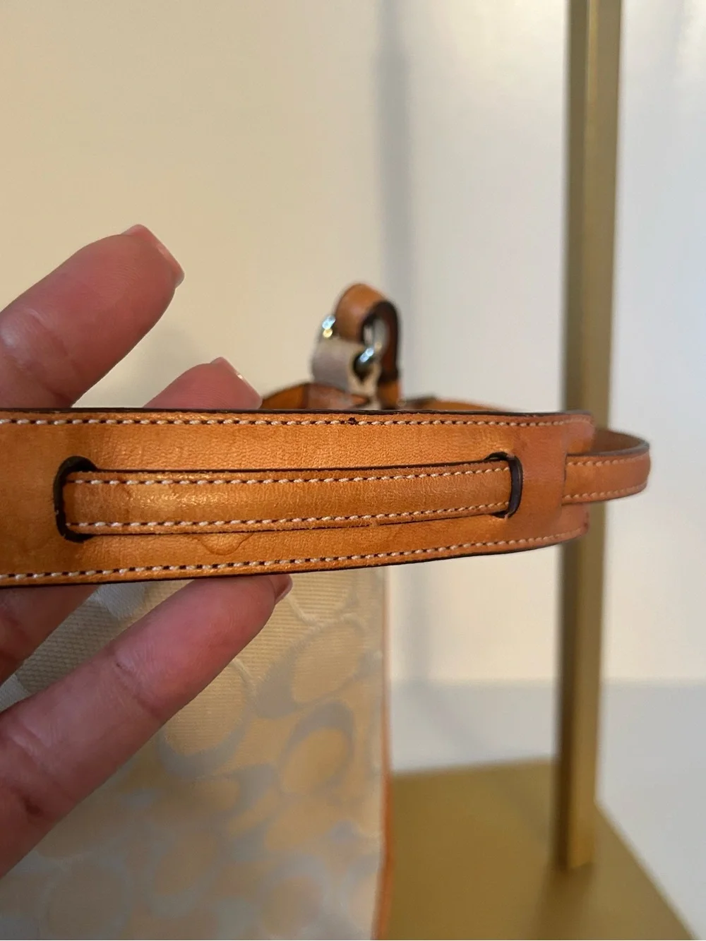 Coach”Hamptons” Signature Clip Hobo bag with Tan Leather Trim